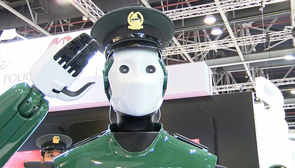 迪拜5月啟用機(jī)器人警察巡邏 機(jī)器戰(zhàn)警走入現(xiàn)實(shí)
