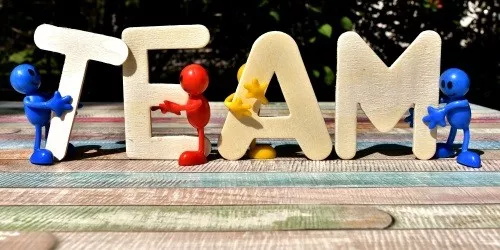 票房破40億的《流浪地球》，隱藏著重大的教育意義！
