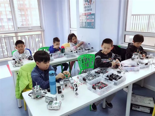 2019 RoboRAVE國(guó)際教育機(jī)器人大會(huì)亞洲分會(huì)童程童美專場(chǎng)即將拉開(kāi)帷幕！