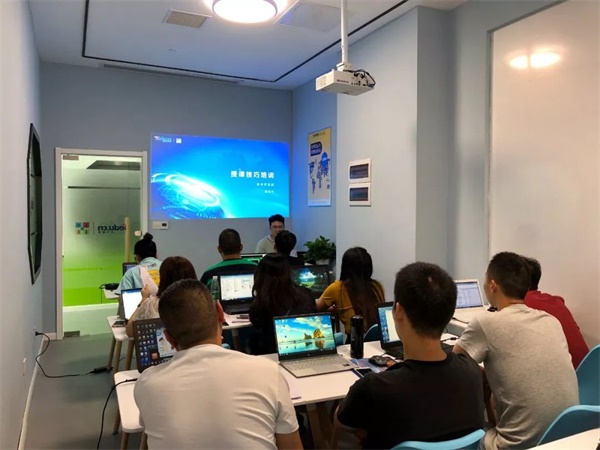 公益助學 | 童程童美發揮編程教學優勢，推動中國教育資源均衡發展 